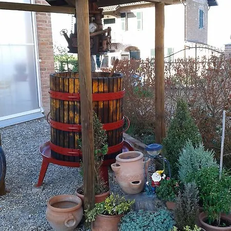 בית חווה Il Vecchio Portico