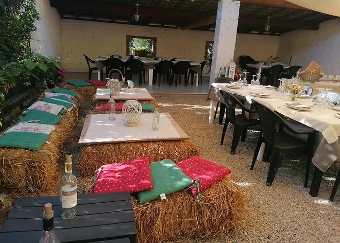 Il Vecchio Portico Alloggio per agriturismo Francavilla Bisio