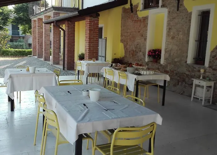 Il Vecchio Portico Alloggio per agriturismo Francavilla Bisio